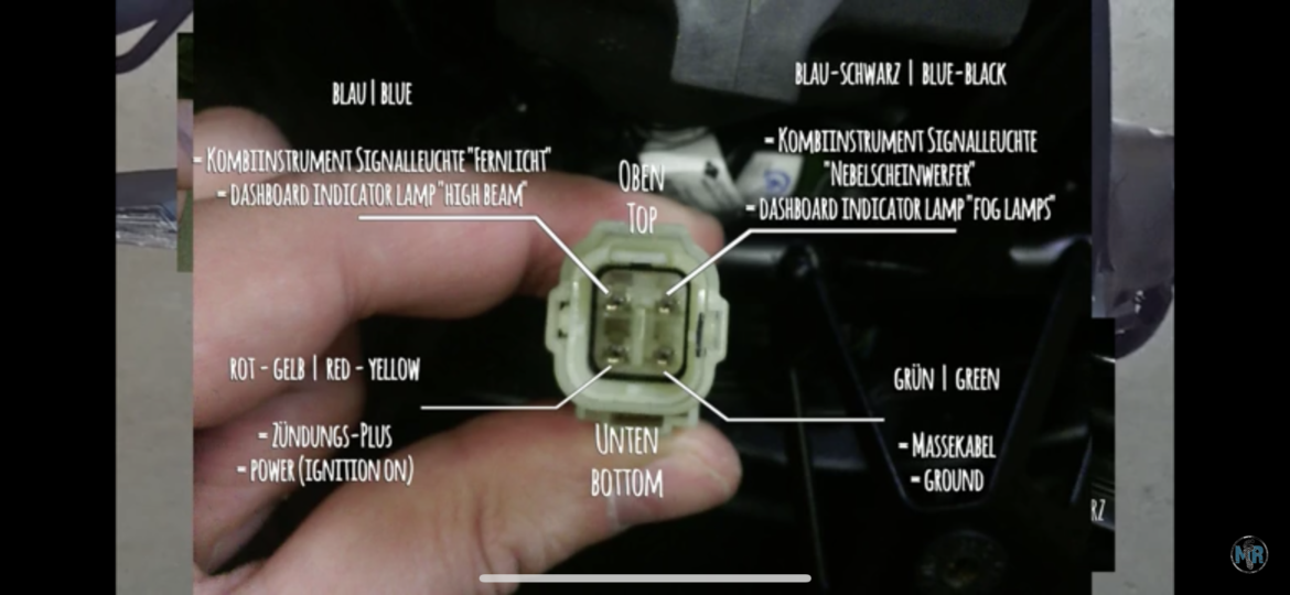Belegung Stecker unter der Frontscheibe